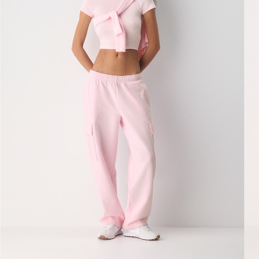 Aritzia Villa Pink Cozy Sweatfleece Mega Cargo™ Sweatpant